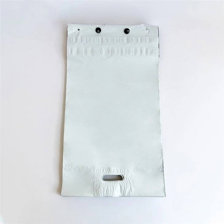Dual-strip self-sealing mailing bags